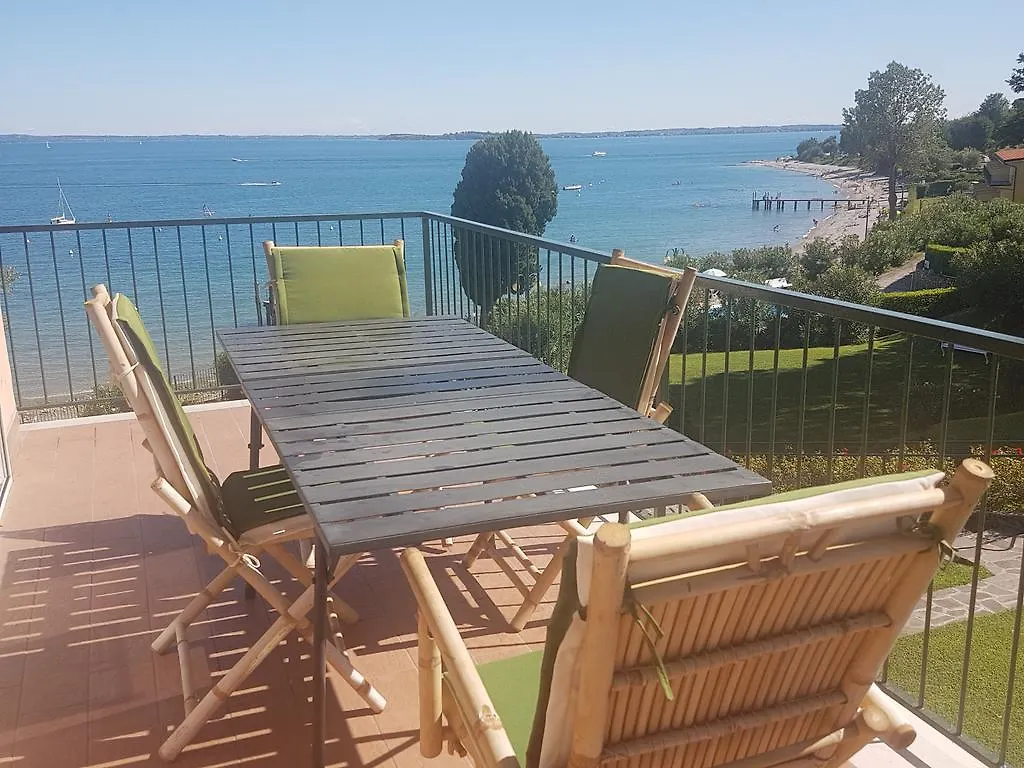 Ferienwohnung Casa Di Ludovica Manerba del Garda Apartment