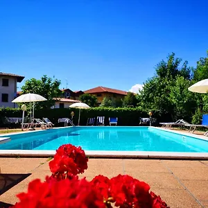 Meublè Tenesi Manerba del Garda